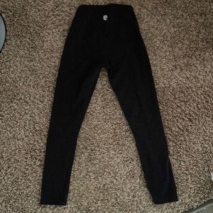 Born Primitive inspire leggings